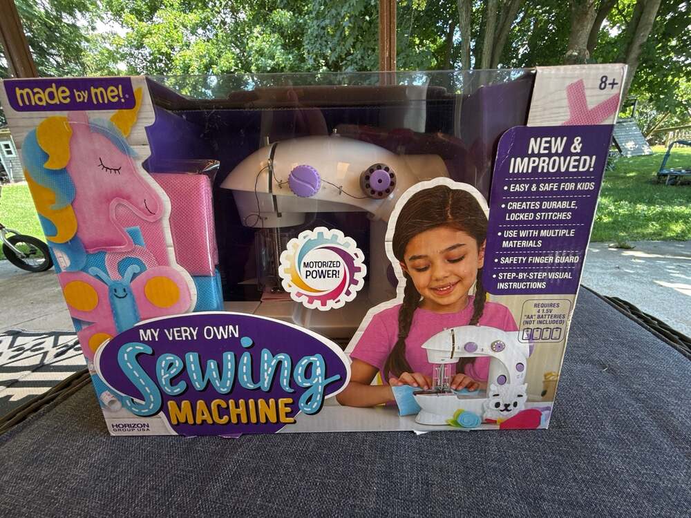 Made By Me! My Very Own Sewing Machine for Kids